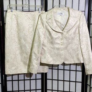 Le Suit Skirt Set Size 8